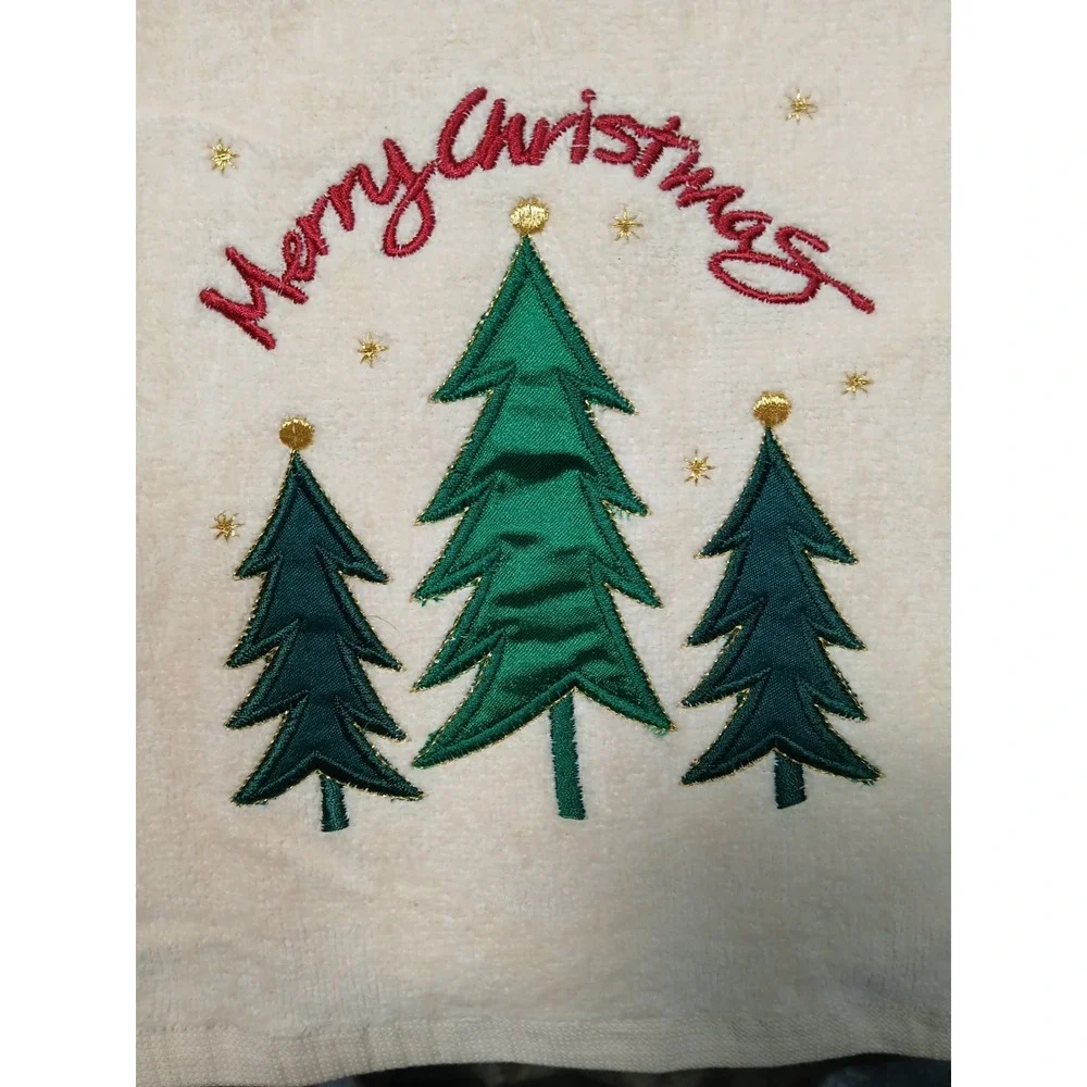 Vtg Cecil Saydah Embroidered Off White Christmas Tree Three Piece Towel Set